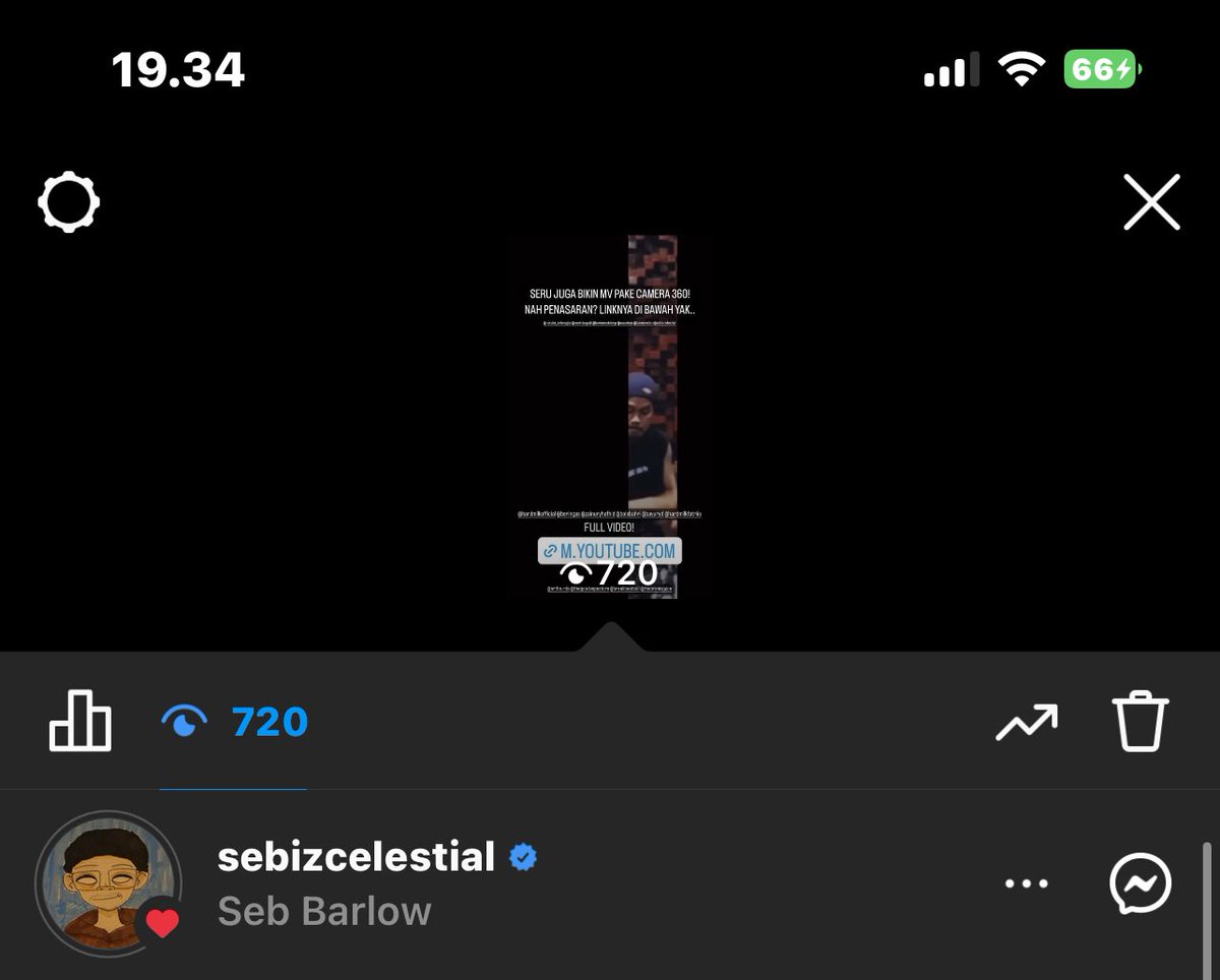 selain <a href="/natimbruglia/">natalie imbruglia</a> si <a href="/NeckDeepUK/">Neck Deep</a> kan emang oertama kali coverin TORN eh di notice juga sama <a href="/sebizcelestial/">Seb Barlow</a> bassnya neck deep! keren ahhhh aslik ..
link videonya : m.youtube.com/watch?v=3O89KP…