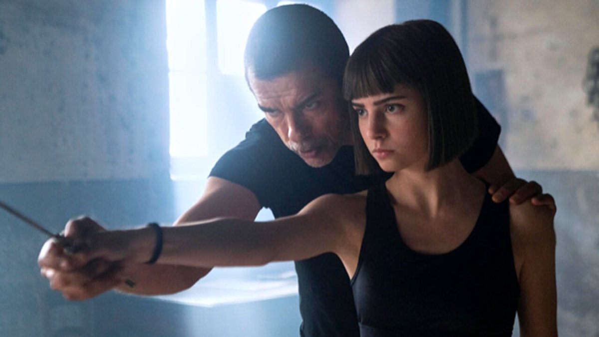 Il mio nome è vendetta, un revenge thriller discretamente condotto nelle scene d'azione. Ma che non sa da che parte stare. Su Netflix  ★★½  #ilmionomeèvendetta  mymovies.it/film/2022/il-m…  - mymovies