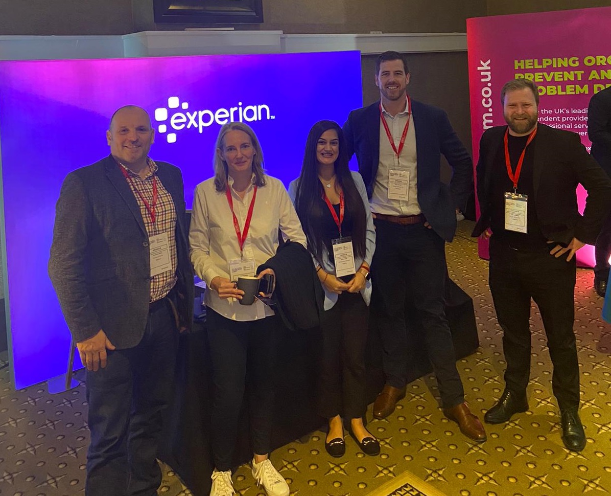 ExperianB2B_UK's tweet photo. We're here bright and early at the @Credit_Strategy Collections & Vulnerability Summit today 👏
If you're here, we'd love to have a chat. Pop over and say hello 👋
#CVSummit22 #lending #credit https://t.co/joehO5KRFQ