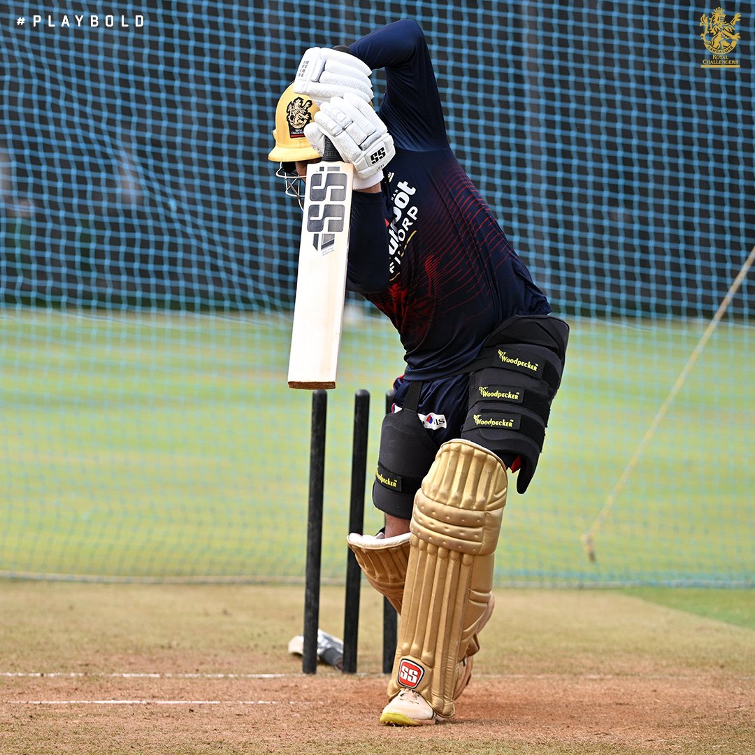 RCBTweets's tweet photo. Guess the Royal Challenger 👇

Hint: 1️⃣7️⃣0️⃣ runs in IPL 2022 Playoffs. 

#PlayBold #WeAreChallengers https://t.co/NTSYyHqPUY