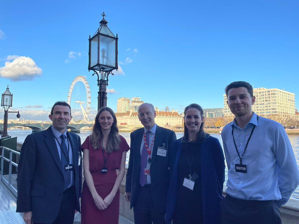 🚨Thank you to all of our guests, students, sponsors and speakers who attended our meeting on the 22nd! 

We had a fascinating discussion on Engineering for the Food Industry - with some free Colin/Connie the Caterpillar cakes courtesy of #ParkCakes.