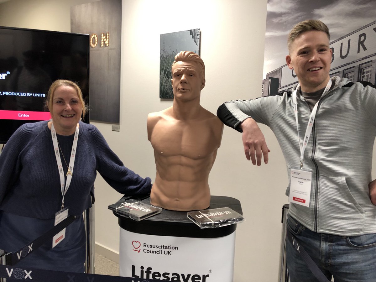 Look who ⁦<a href="/aliplenderleith/">Alison Plenderleith</a>⁩ &amp; ⁦<a href="/ClarkeLeeGibson/">Clarke Gibson</a>⁩ found at RCUK Conference! #RCUKAC22