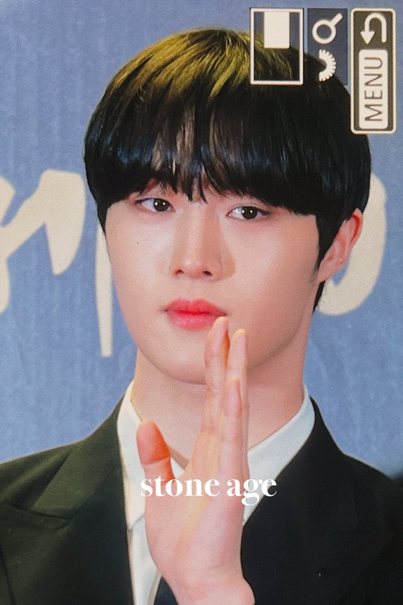 010908kr's tweet photo. 221130 #CIX #현석 #윤현석 

왕자님 🜲⁺₊⊹ https://t.co/gxVKZdnjeL