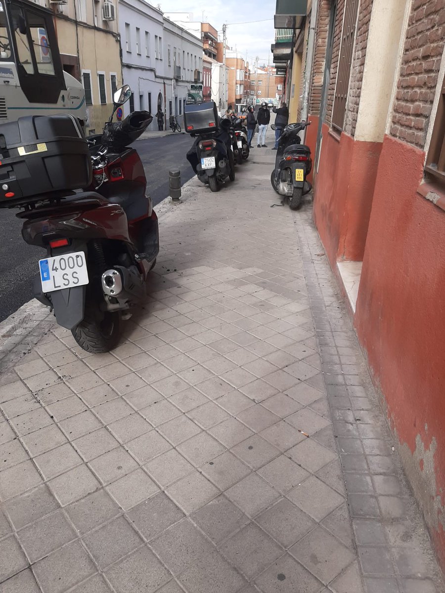 Santi Navas tweet media