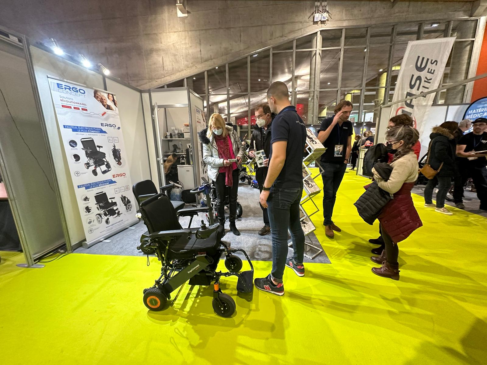 Scooter électrique handicapé pliable Ergo MOJO - Medical Domicile