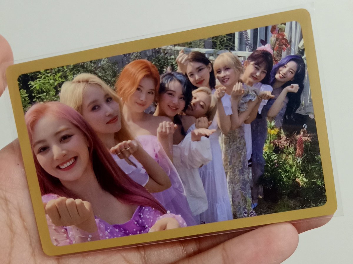comfy_cart's tweet photo. WTS LFB PH Twice #Comfy_Onhand

📌 OT9 (Group) More &amp; More JYP POB PC 

💸 60 php

✅ ONHAND ✅

📩 Reply or DM me to order/inquire https://t.co/1zazs96Y3L