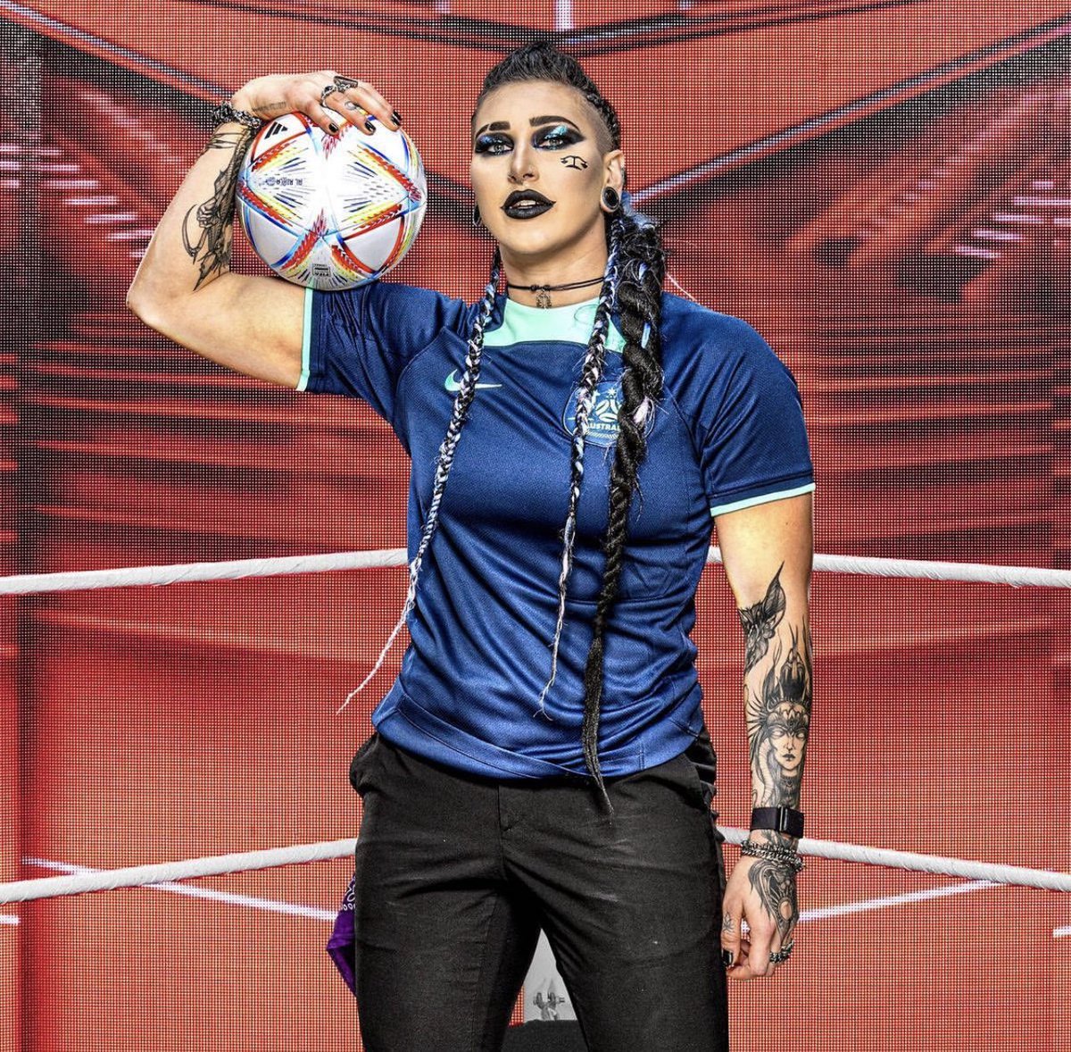 WWE UK on Twitter "Sporty SPICE RheaRipley_WWE 🇦🇺😍"