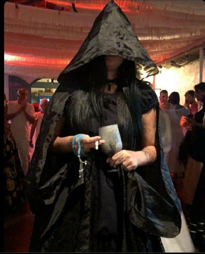 Maria padilha diz Não você não é fria, eu só lhe ensinei a cuidar de você mesma e não esperar nada de ninguém.