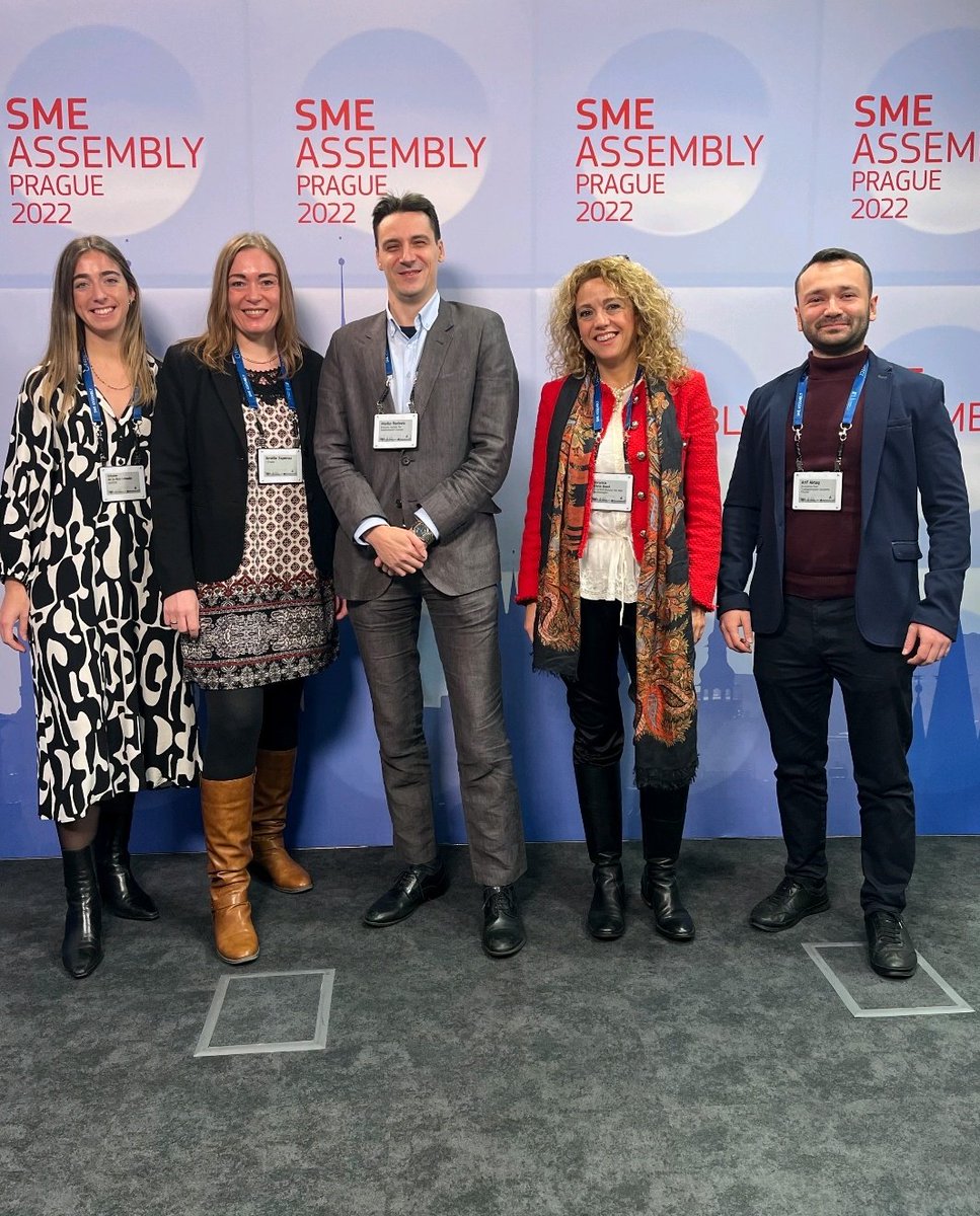 STARS4Rail's tweet photo. The Clusters partners of @STARS4Rail close their great experience at #SMEAssembly2022 in Prague.

Next year the event will be in #Bilbao, where our partner MAFEX is based ...of course we will be there!

(from left to right: Oihane, Amélie, Marko, Veronica, Arif 🇪🇸🇫🇷🇷🇸🇮🇹🇹🇷) https://t.co/zevZf0PUpl