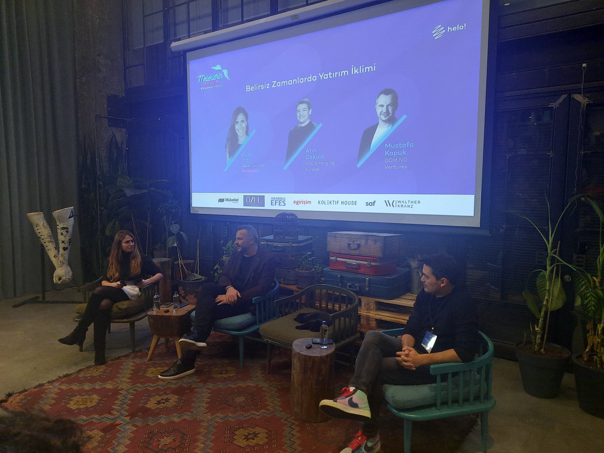 <a href="/Ayseinal/">Ayse Inal</a> moderatörlüğünde Arın Özkula  ve  <a href="/mKopuk/">Mustafa Kopuk</a> ile birlikte Belirsiz
Zamanlarda Yatırım İklimi panelimiz başladı.

<a href="/DominoVentures/">DOMiNO Ventures</a> <a href="/500ee/">500 Emerging Europe</a>
#MeleklerinGünü