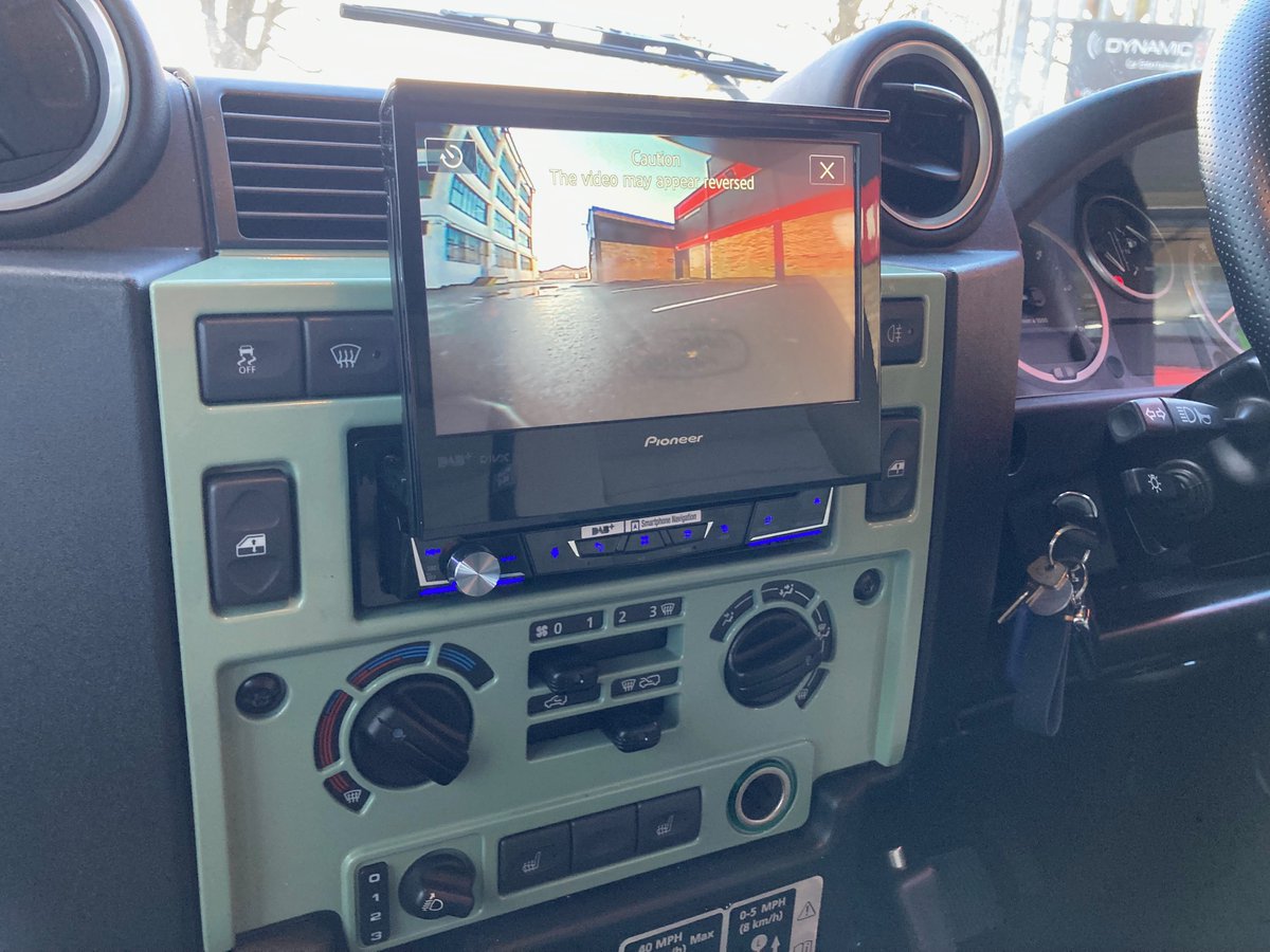 dynamic_audio's tweet photo. Landrover Defender 2015 model upgraded with Pioneer AVH-Z7200DAB Flip out CarPlay stereo and ND-BC8 reversing camera. A Connects2 CT27AA136 dab splitter was used so the unit could receive the DAB signal from the original aerial in the vehicle.

@LandRover_UK @Connects2 @PioneerUK https://t.co/el4xWqVs3q