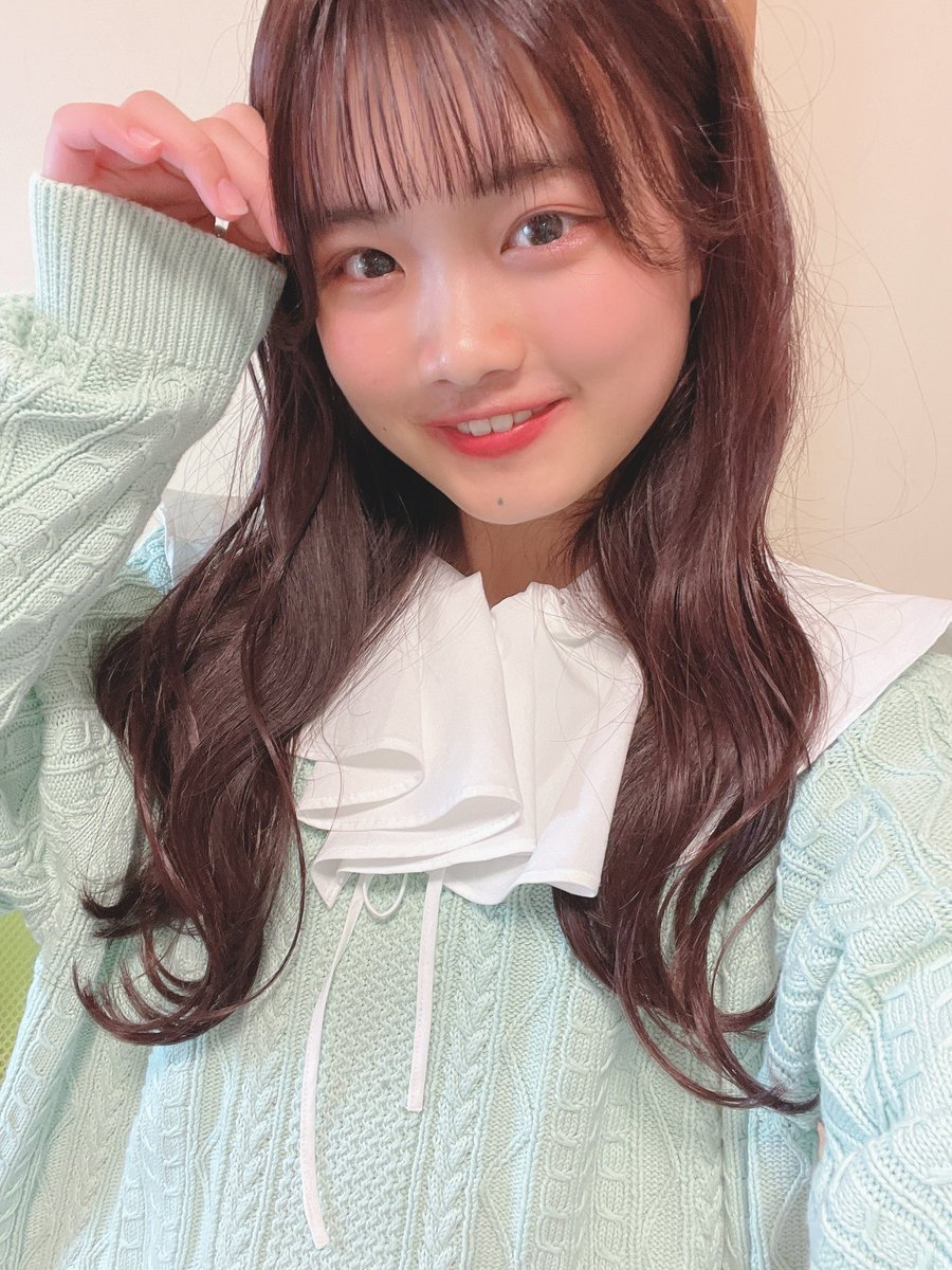 ha_pi_ri_y's tweet photo. 今日のために昨日、憧れの美容院で髪の毛調整してきました💞

インスタライブはこちらから↓
https://t.co/YsYvsgDLxj

初ランウェイがんばります🌱
#RunwayCollection #MODECON https://t.co/CoJux2p2iA