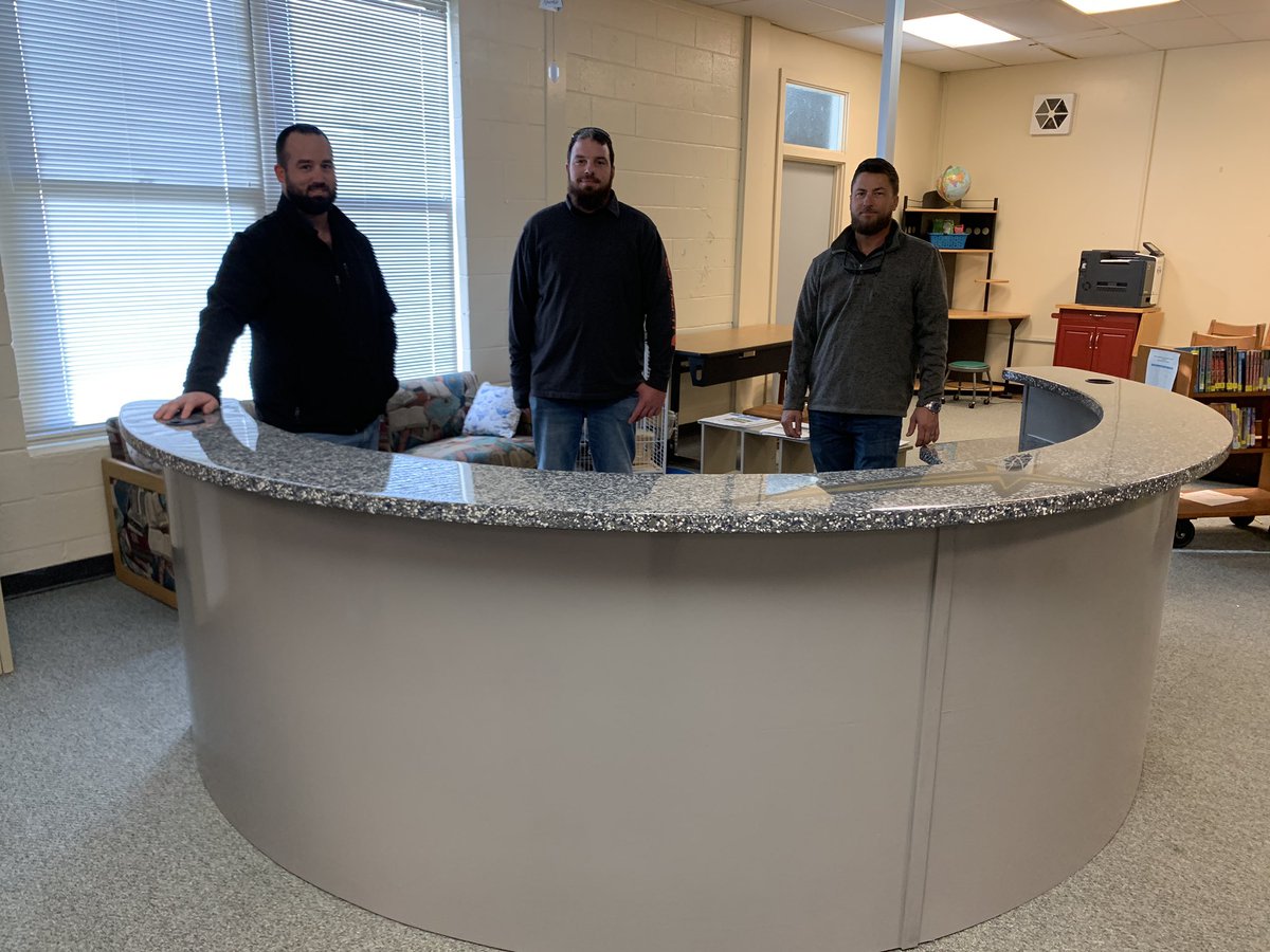 savalexander7's tweet photo. Our new circulation desk! Custom built by our maintenance department 🤩Thanks @crystaldixon78 for putting this idea in my head! #usingourresources https://t.co/2NN0aL4dMf