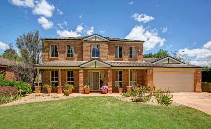 BowralAustralia's tweet photo. A Spacious Oasis in 7 Denbigh Drive, Bowral, NSW 2576

Check link here: https://t.co/ZumEa3rAi8
#bowral #realty #realestate https://t.co/GXNXKvI4DM