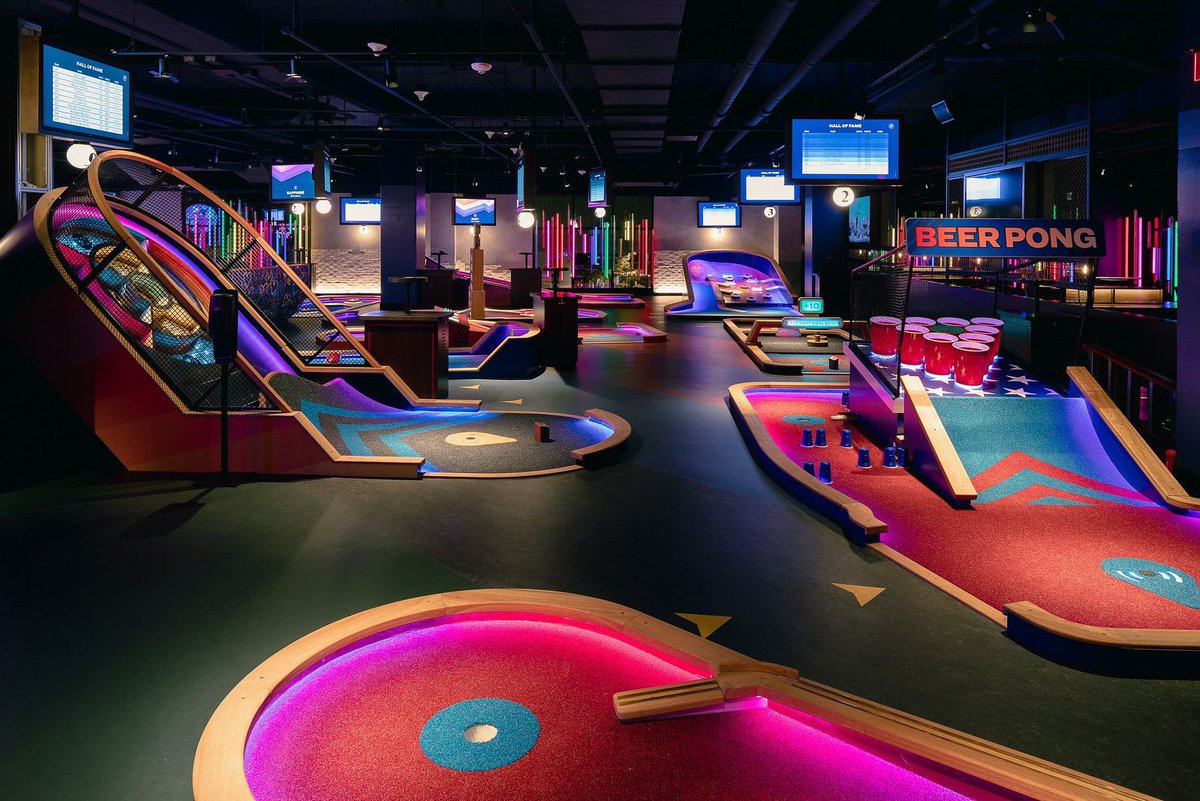 gamedayeatss's tweet photo. Now open mini golf in the restaurant. Come by and play a round while you wait around for your food. https://t.co/NaWEw4ijF8