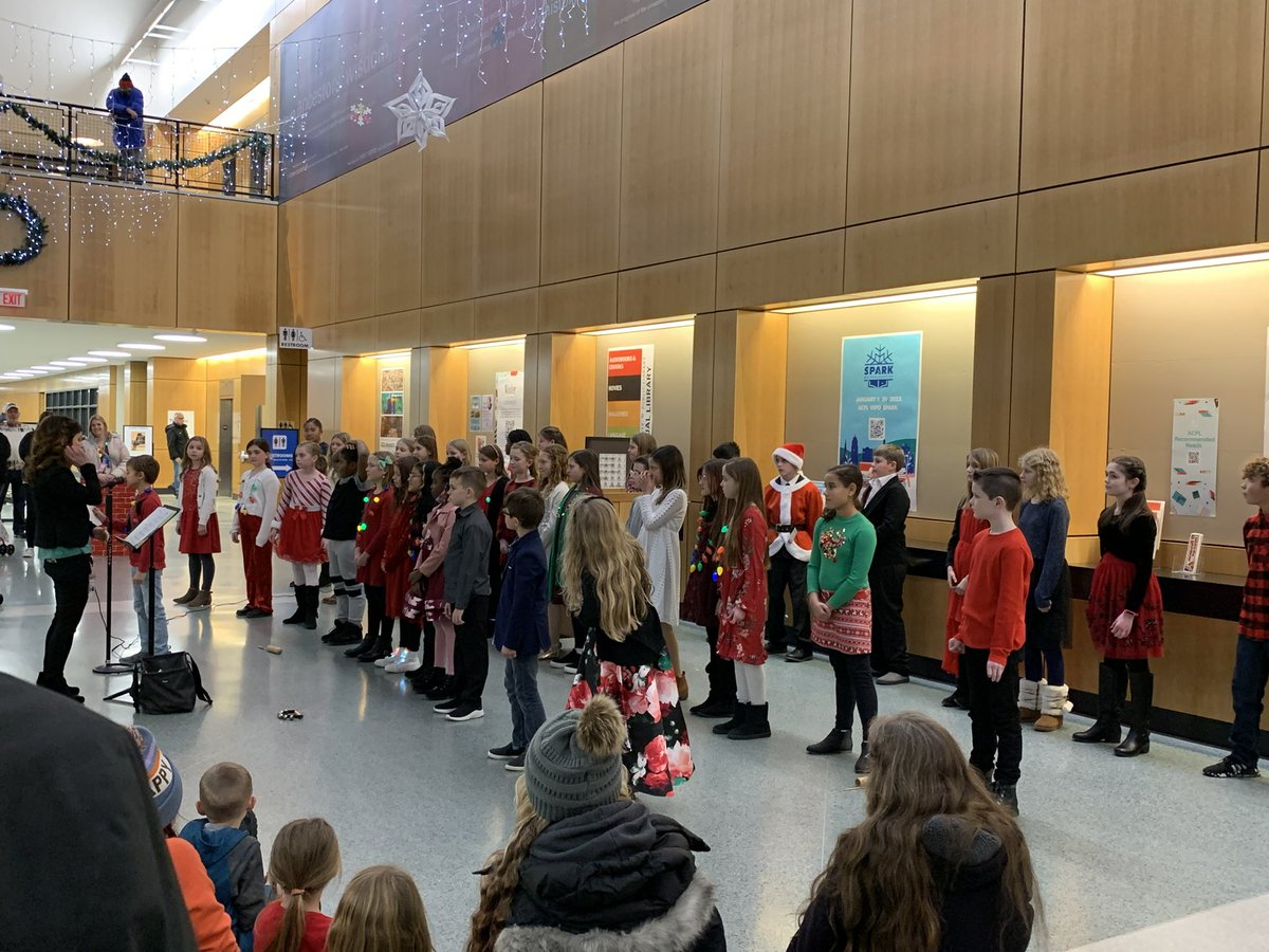 So proud of these Haverhill Hawks tonight!  They gave an incredible performance at the ACPL.  I loved their collaboration, effort and the great citizenship they displayed.  Awesome work 4th and 5th grade musicians! <a href="/HES_Hawks/">Haverhill Elementary</a> 
#HESChoirTour2022