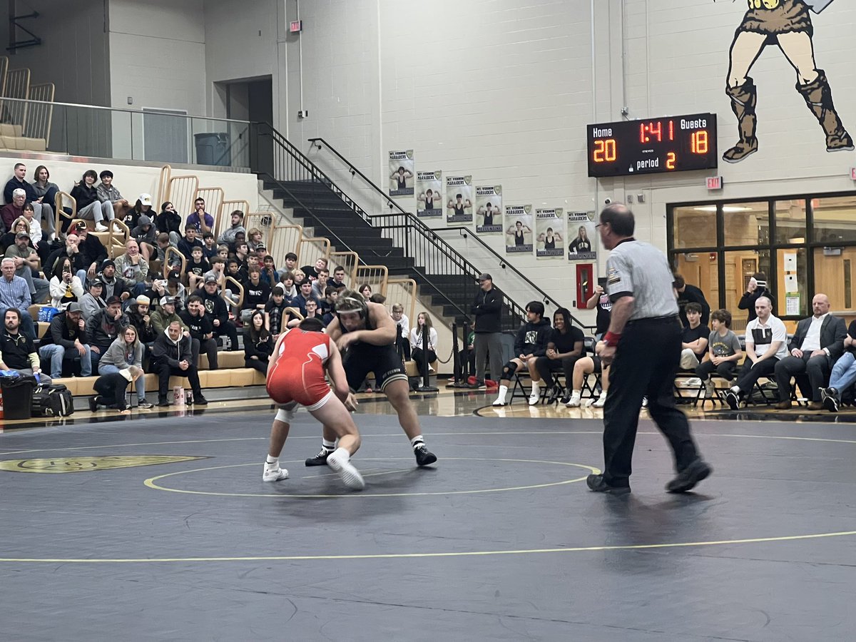 An exciting match throughout the evening! Grapplers from <a href="/NewPalWrestle/">New Palestine Wrestling</a> get a clutch pin from Tyler Lavin to seal a 36-32 win <a href="/MtVernonHS/">Mt. Vernon HS</a>! Great <a href="/IHSAA1/">IHSAA</a> wrestling throughout the evening! Stellar team performance! @SouthernHancock <a href="/VoelzJames/">New Palestine High School</a>