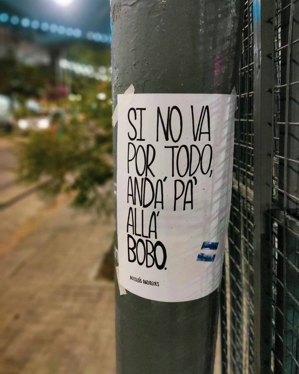 Que te abracen como nunca o que te suelte para siempre, pero a medias nada.
.
Mis libros nicolasandreoli.me ❤️