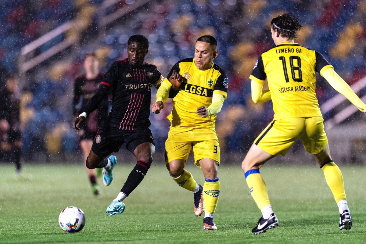 AcademyATLUTD's tweet image. ⏱️ FT | Nothing but love for our guys. Played their hearts out 👏