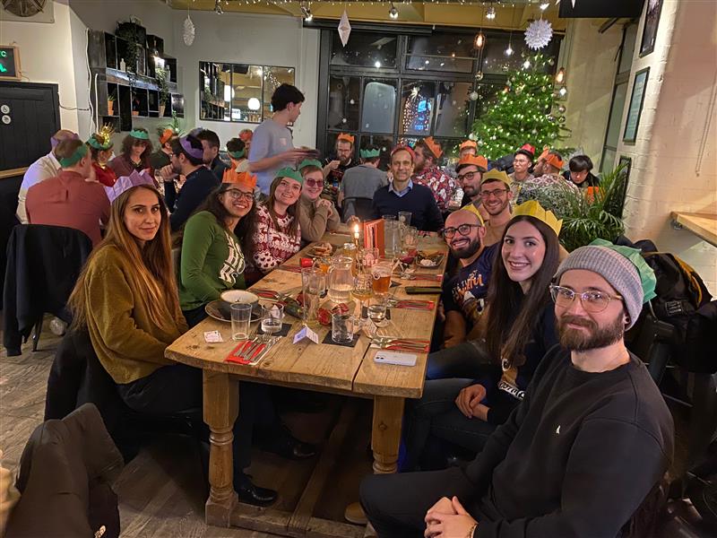 RatLPGRNetwork's tweet photo. After some fantastic talks at last week's Pint of Robotics, including on the ethics of sex robots, we wound down the year last night with a Xmas meal and a look to the year ahead. Merry Christmas!! 🤶🤖🤶🏾 https://t.co/rMkPn3ZD7F