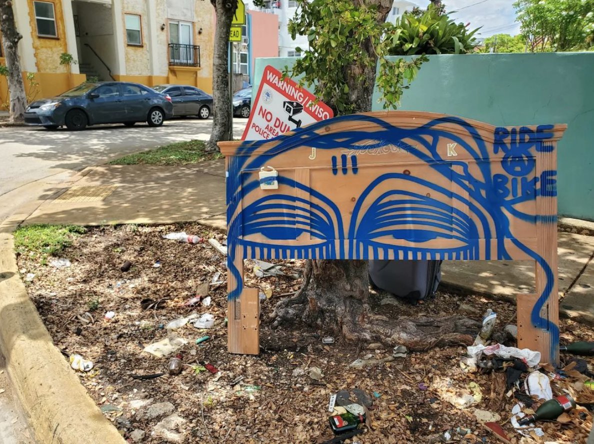 AHOLSNIFFSGLUE's tweet photo. Geographies of Trash - 505, 506, 507
https://t.co/3BniXjGVVi
https://t.co/r75Jur9qH4
https://t.co/5Deq5M5EtL https://t.co/bJ9mgFyn99