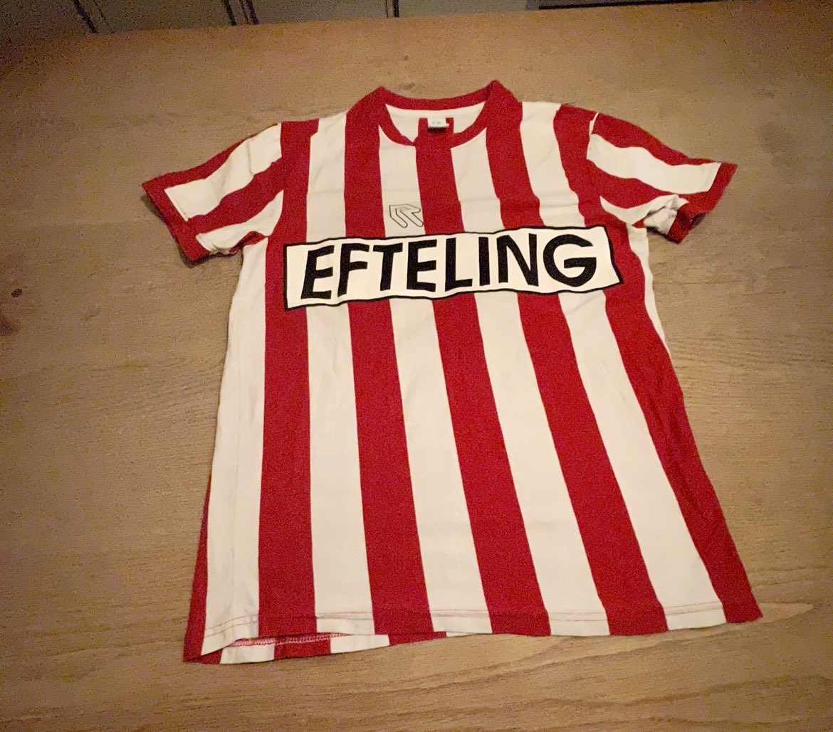 Na een jarenlange zoektocht is het eindelijk gelukt!⚽️

Deze gaat een mooi plekje krijgen!❤️