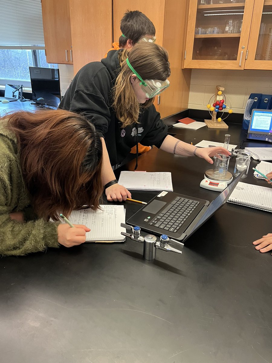 ScienceSnyder's tweet photo. Created chemical reactions today to explore the Law of Conservation of Mass! Had to determine if our mass changed after the reaction occurred #handsonscience @WoodstockD200 @CMSFalcons200 https://t.co/rcProfoecA