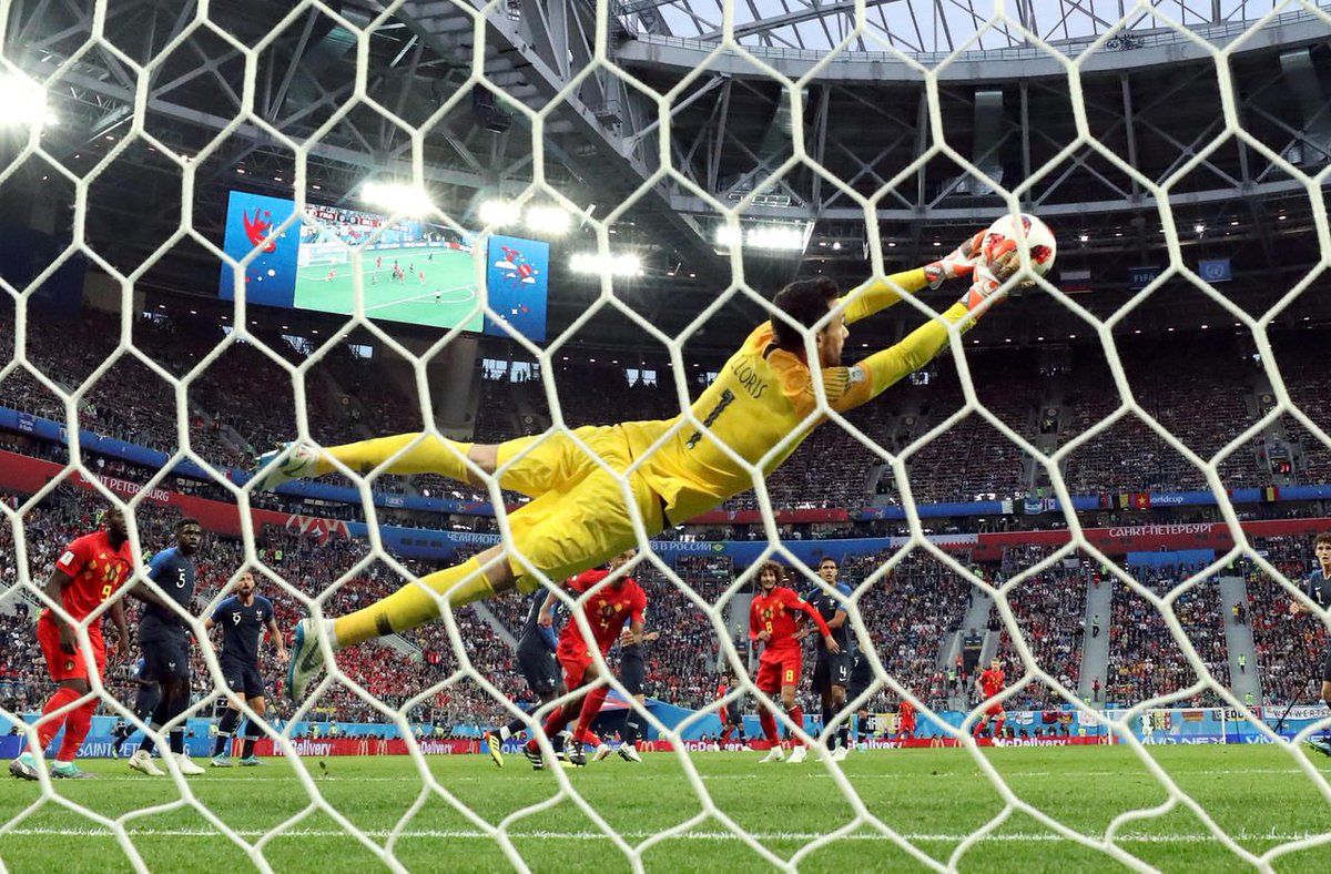 ibarbinho's tweet image. Le malade mental