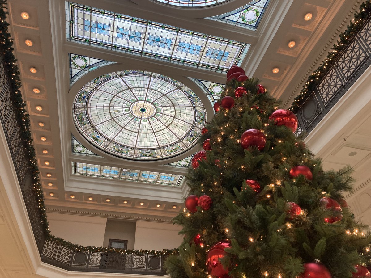 Baltimore Penn Station (@baltpennstation) on Twitter photo The sounds of the holiday season will fill the grand hall this Thursday (12/15) at 4:45 pm when members of the <a href="/baltsymphony/">Baltimore Symphony Orchestra</a> perform a mini holiday concert. Join us by the big tree for selections from Hansel’s Messiah and familiar holiday favorites!
#baltimore #holidayseason The sounds of the holiday season will fill the grand hall this Thursday (12/15) at 4:45 pm when members of the <a href="/baltsymphony/">Baltimore Symphony Orchestra</a> perform a mini holiday concert. Join us by the big tree for selections from Hansel’s Messiah and familiar holiday favorites!
#baltimore #holidayseason