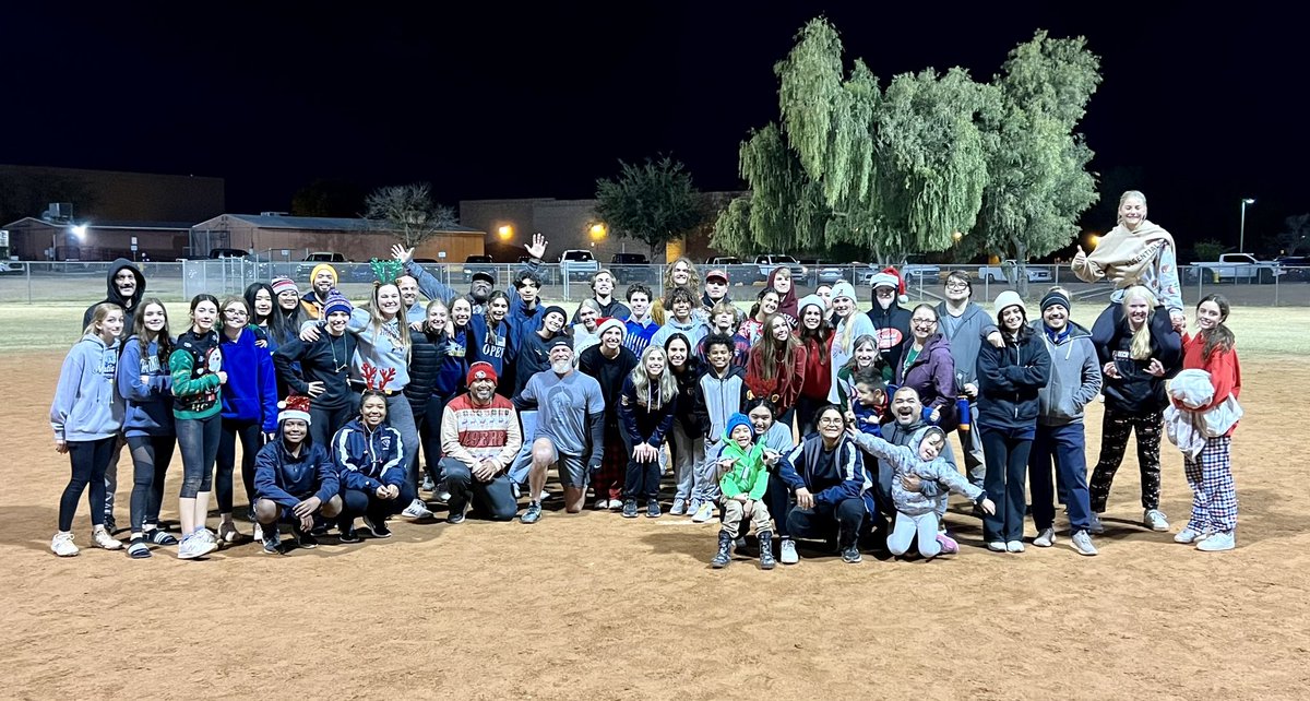 arizonasuncats's tweet photo. End of year kickball game for our 18s and 14s with family &amp; friends. We are fortunate to have such great players and parents! This was a “friendly” game of kickball and did not get competitive at all…😜 https://t.co/6wsXTT9CuE