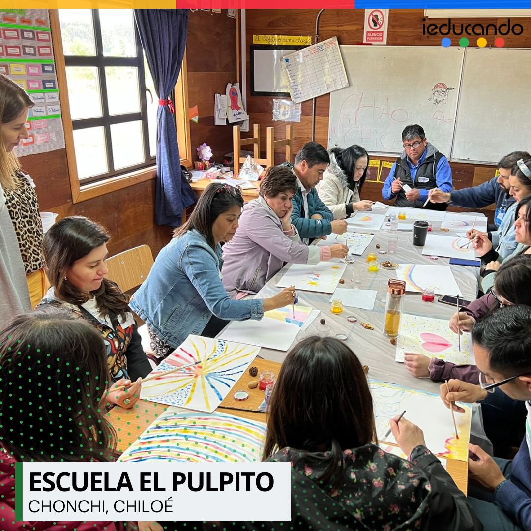 ieducando Chile tweet media