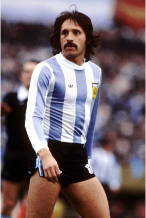 gbazzan's tweet photo. Dale RT a este Leopoldo Jacinto Luque de la suerte para que el domingo Enzo Fernández la rompa contra los franceses. https://t.co/ca7d2fKKAL