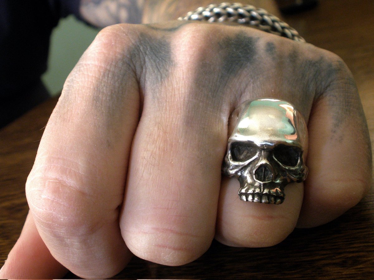 StoixeioJewelry's tweet photo. Skull Ring,Keith Richards Style Skull Ring,Sterling Silver Skull Ring,Stackable Ring,Bikers Ring #etsyshop #etsyfinds #gothic #gift #ringformen #keithrichards #sterlingsilver #skullring #giftforhim #Mensfashion
#mensstyle #ChristmasTree
#gift #giftideas
https://t.co/YPbvNxz109 https://t.co/49yzYKnUNn