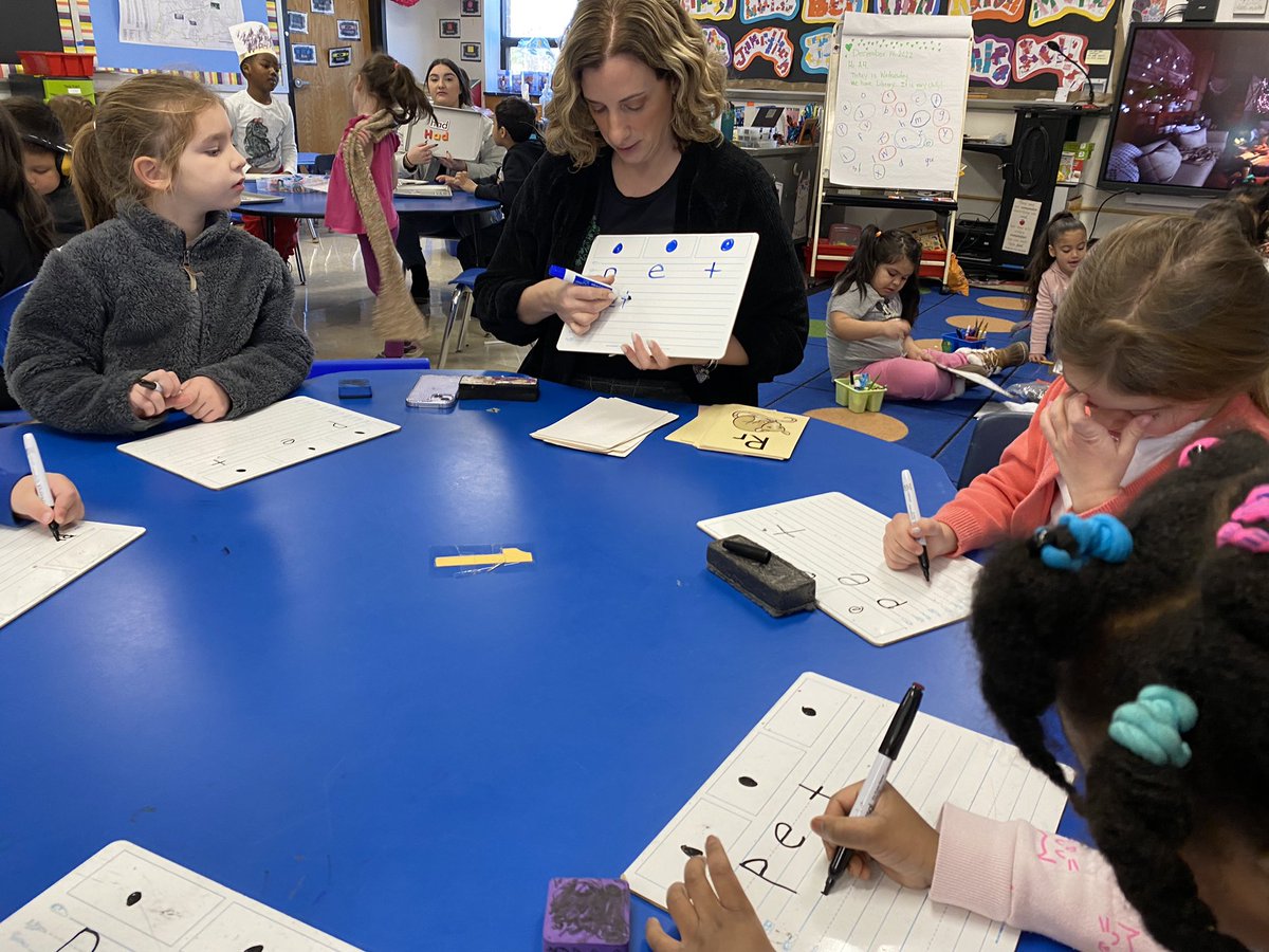 MichaelBaulier's tweet photo. Letter/sound ID, letter formation, & word writing are a few of the evidence-based literacy skills that our students experience every day to become readers & writers of powerful texts #EquitableLiteracy @NorwoodSchools https://t.co/SY8M504Rk0