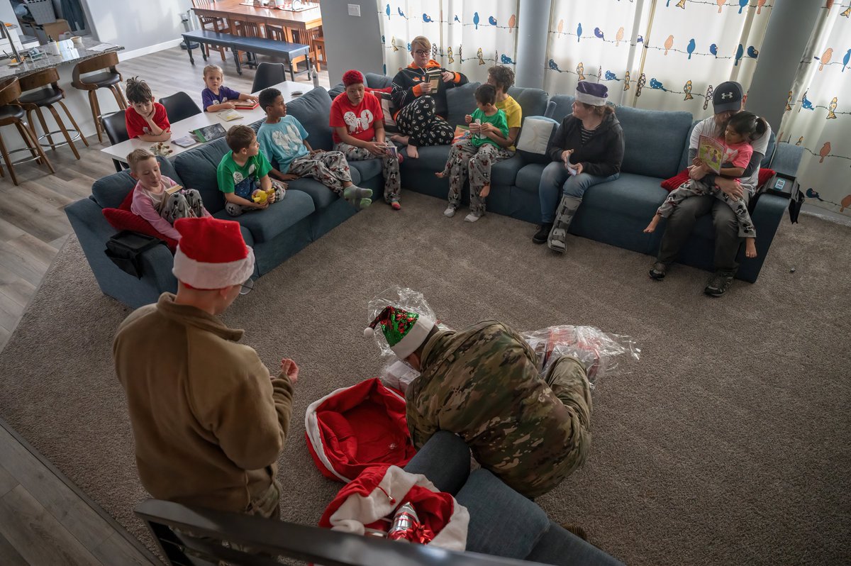 A smile that can melt your heart! The Santa Brigade is made up of members from the 419th FW, 388th FW, and the 75th ABW. They collected and delivered over 600 gifts to foster families and children. 

419fw.afrc.af.mil/News/Article/3…