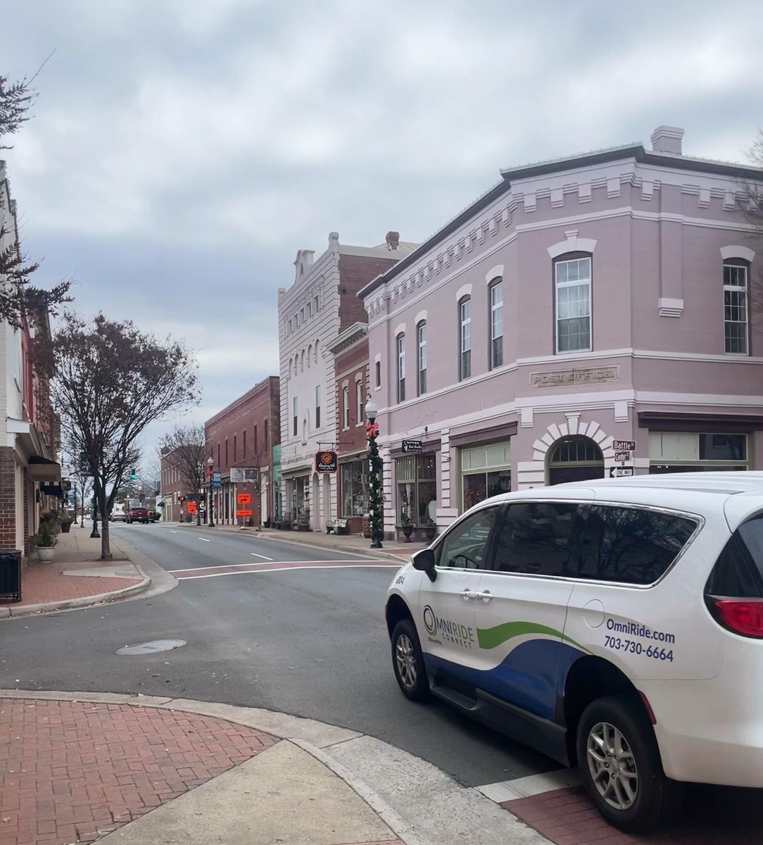 RideCo_OnDemand's tweet photo. Announcing a brand new commingled #microtransit and #paratransit service powered by @RideCo_OnDemand #transit tech, OmniRide! We are proud to support #OmniRide in their journey to connect residents in Manassas Park with convenient mobility! Learn more: https://t.co/0h9ncJUuqj. https://t.co/NjsoeixzcI