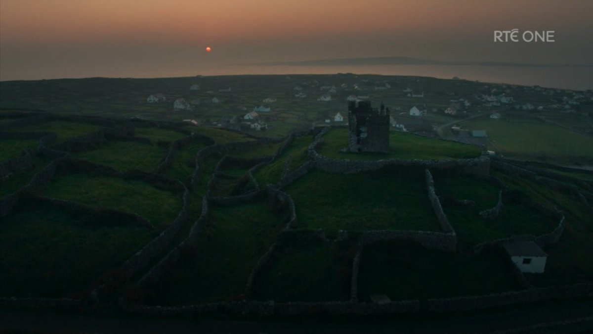 GalwayGaillimh's tweet photo. @Tommedian #EpicWest @rte 
WOW Tommy . That was some episode  . Hi @DiscoverIreland Tom did some job. #amazingireland #discoverGalway #discoverireland https://t.co/ulNZjgbcZn