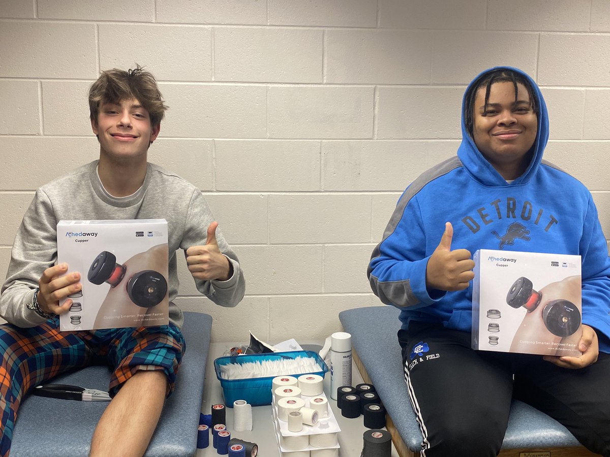 Aaron Babicz '93 tweet media