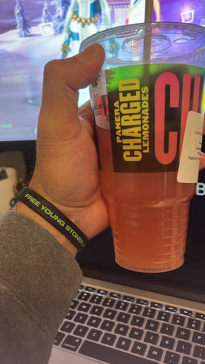 THEKIDMERO's tweet photo. SOCIAL MEDIA IS DANGEROUS B. I SAW A CAUCASIAN WOMAN ON TIKTOK TALKIN ABOUT HOW THESE GOT *ODEEEE* CAFFEINE “3X MORE THAN AN ESPRESSO GUYS!” SO I COPPED ONE BC I BEEN MAINLINING BUSTELO FROM THE WOMB. THIS SHIT GOT MY EYES VIBRATING 😵‍💫😵‍💫😵‍💫 https://t.co/Y91w0cnhIJ