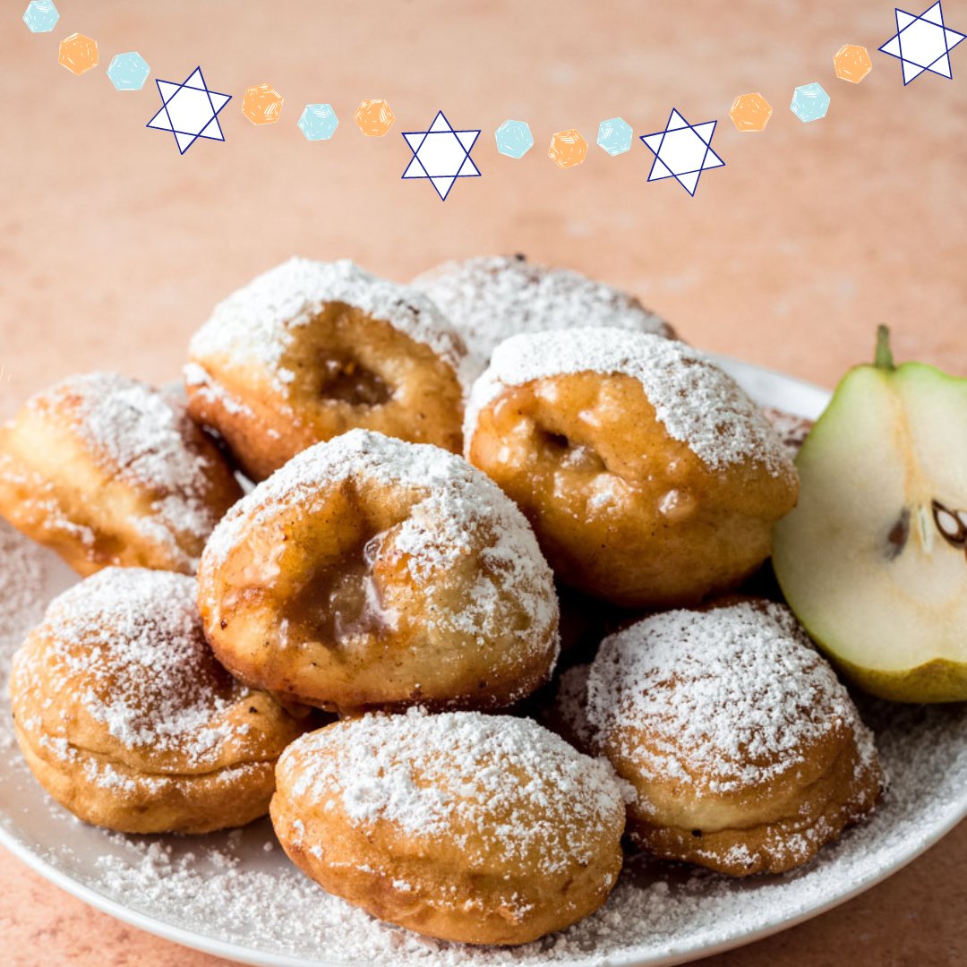 Are you still looking for the perfect donut
recipe for your Hanukkah celebration? Well
@ferrarokitchen has the most delicious pear stuffed
donuts with vanilla and cinnamon for you to try!

littleferrarokitchen.com/pear-donuts-wi…