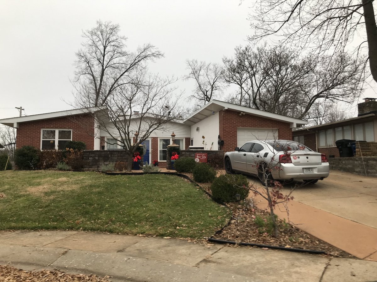 Chicken Joe 🐔 on Twitter "Copa Villa subdivision in University City Missouri, built between