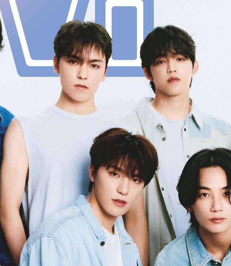 cheolsolzone's tweet photo. Japan will never fail on us🙏🧎‍♀️

#CHEOLSOL #SEVENTEEN @pledis_17 https://t.co/HcGUA0nCia