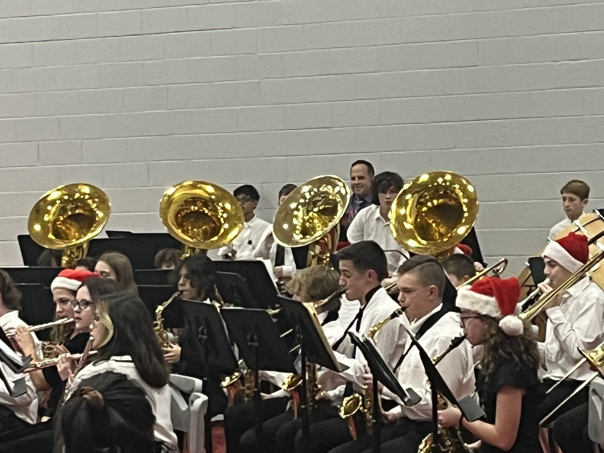 An incredible performance by the Old Quarry Band! Can you spot the guest percussionist in photo number 2?! #sd113a #oqms