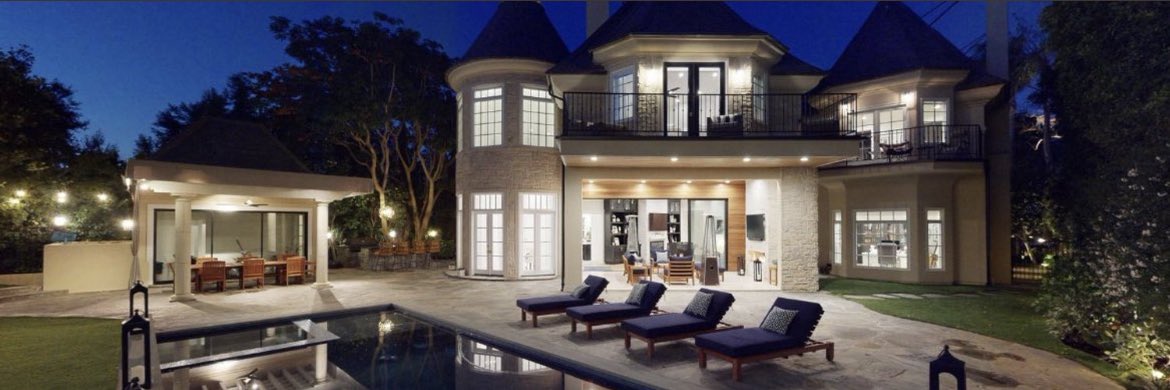 Tany2b's tweet image. For any realtors brokers navigating through this weird market. Here is something that you can do to GAIN listings in upcoming year!