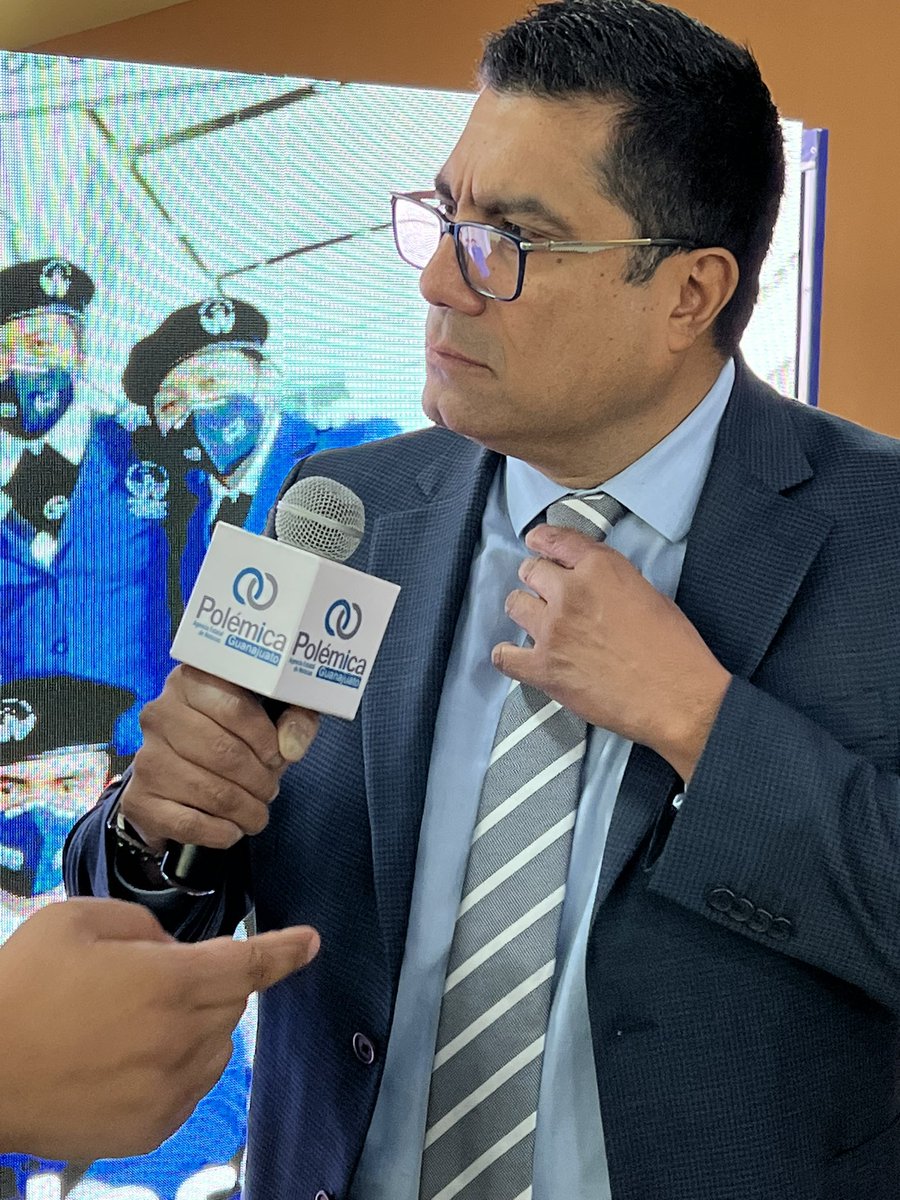 ManriquezMacias's tweet image. Entrevista con el Secretario de salud del estado de GTO  @DrDanielDiazGto en la conferencia de prensa #PlanetYouth encabezada por el gobernador @diegosinhue @SaludGuanajuato @polemicagto1 
@gobiernogto aquí les dejo el link fb.watch/hpUEFAf13W/?mi…
