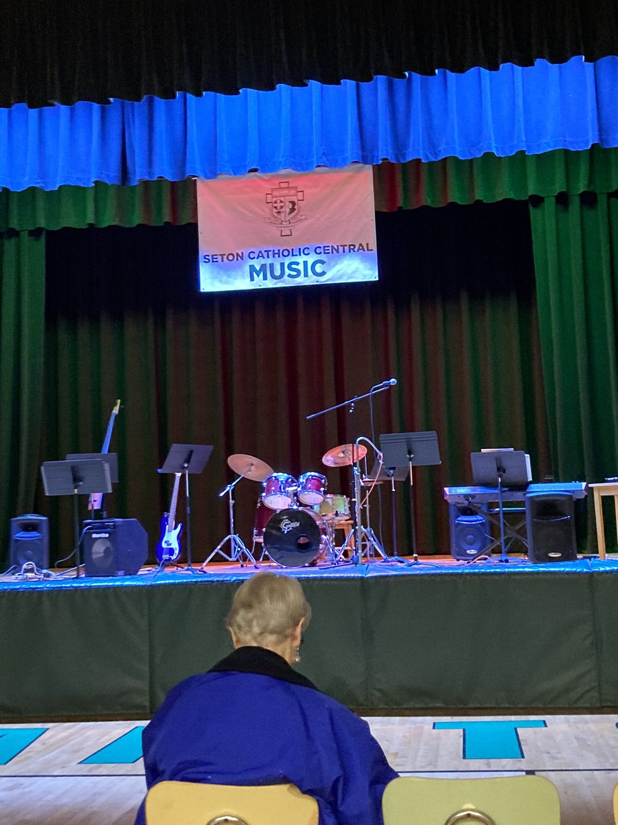 Seton Principal tweet media