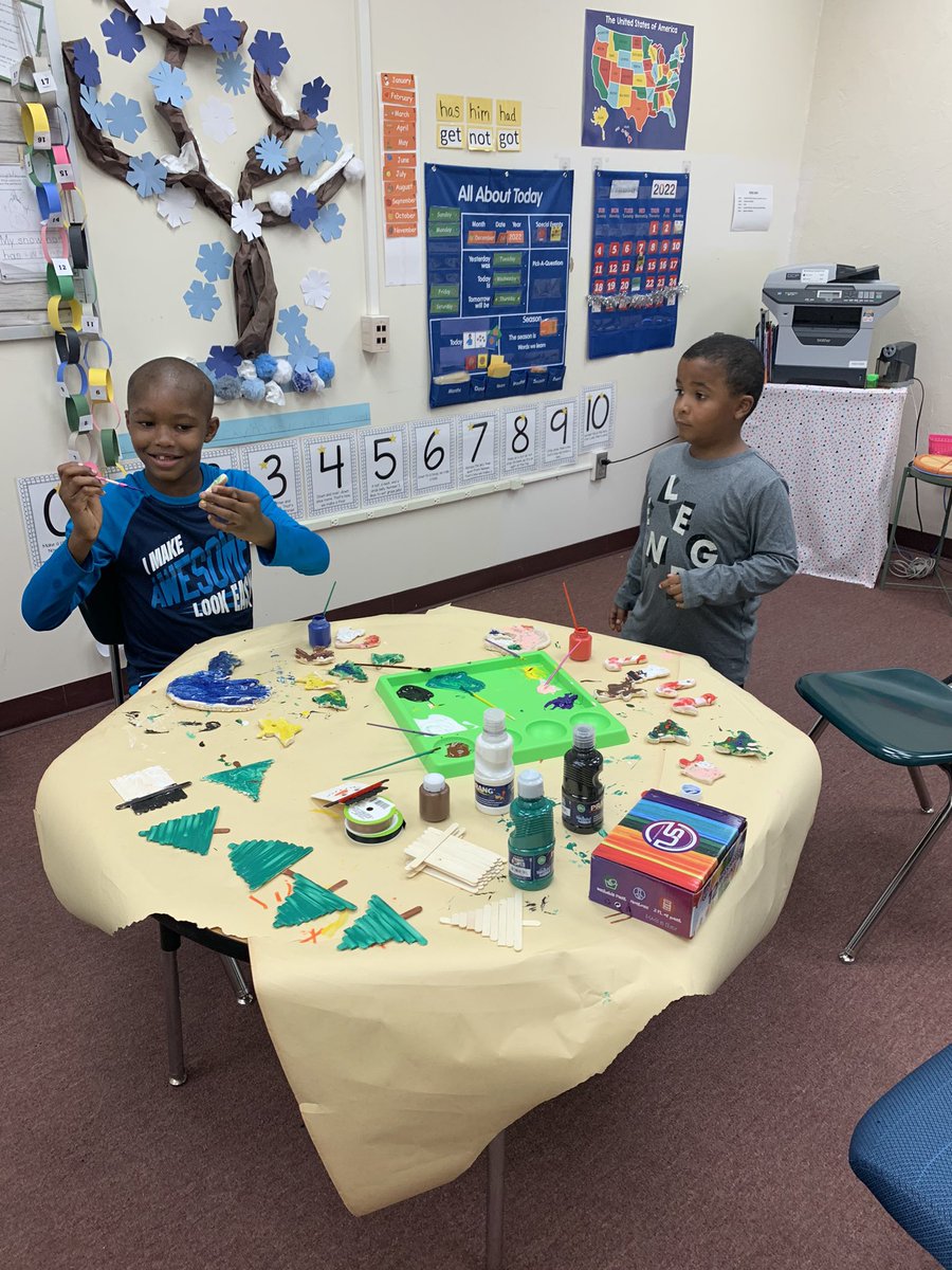 Celenadarling's tweet photo. Riverview’s awesome Elementary I-ABLE Class Mrs. Sara and Mrs Angie working with students on their handcrafted and baked ornaments https://t.co/qOwOXkGVkv