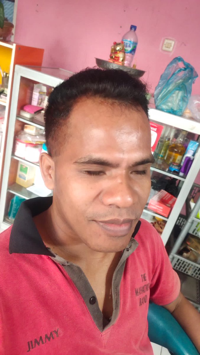JimmyRohy's tweet photo. Standar ya https://t.co/MiGaQjBXnM