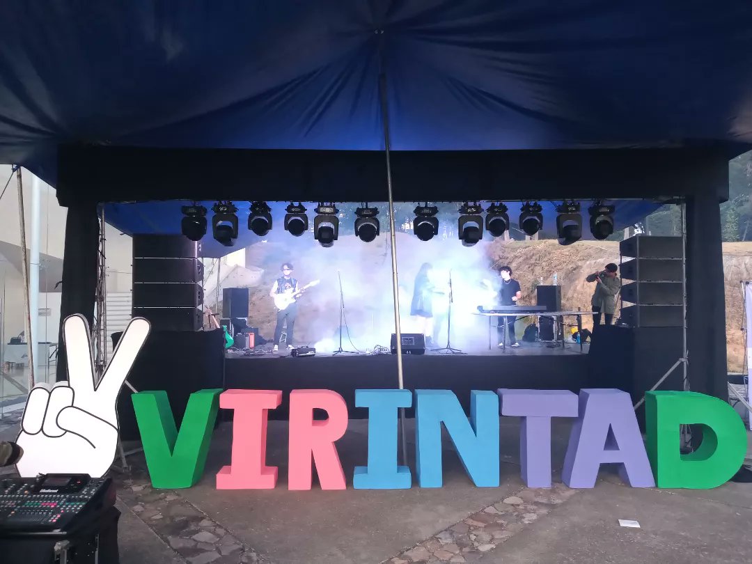 virintad's tweet photo. La banda @sandiego13.official amenizando el 3er foro VIRINTAD #sexualidadsinfakes llenando de rock la tarde del 25 de noviembre.

#sexualidad #derechossexuales #derechosreproductivos #derechossexualesyreproductivos https://t.co/lGpLxv7oQN