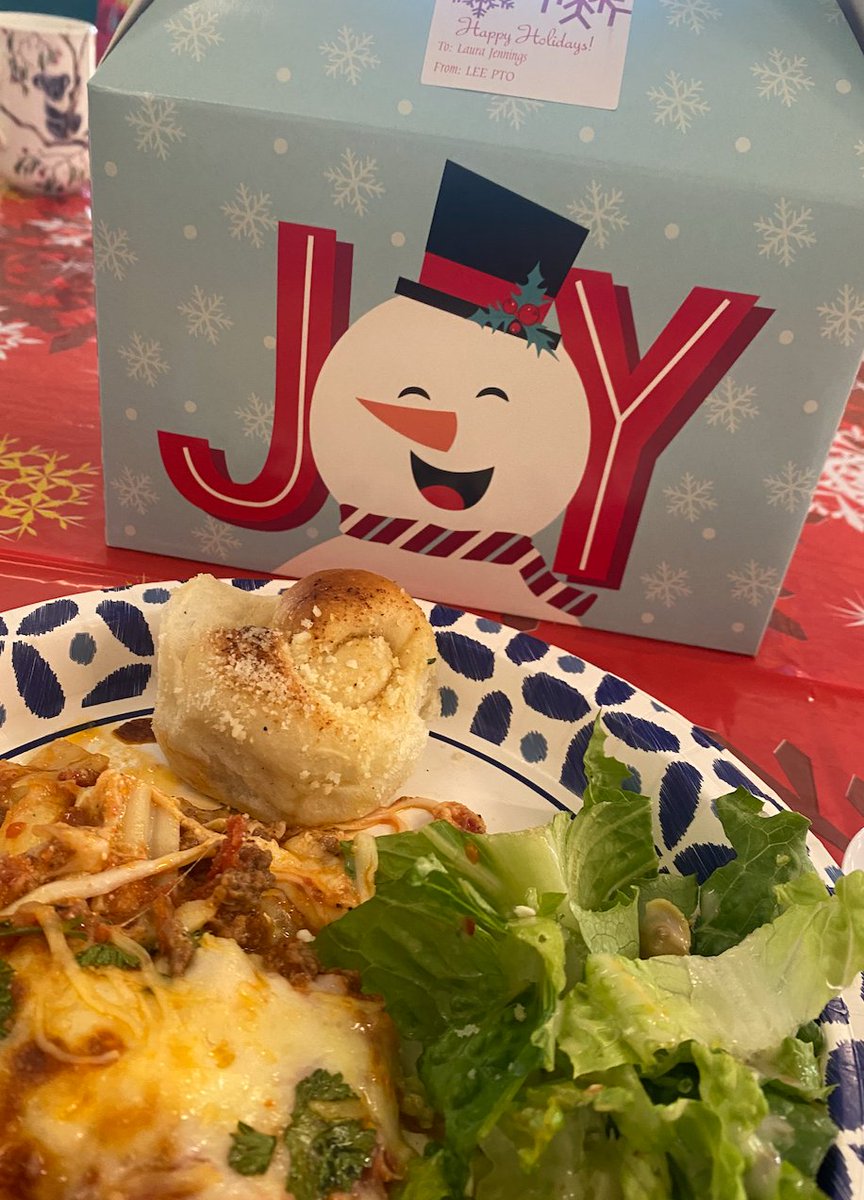JenningsLaura18's tweet photo. Thank you ⁦@FamiLeePTO the for the luncheon and holiday gifts.  We are so appreciative of all you do for @netzerolee #rjlyear9 #DecemberToRemember https://t.co/Vnpj37SoXA